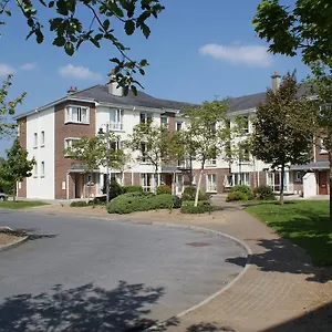 Gort Na Coiribe Village Apartment